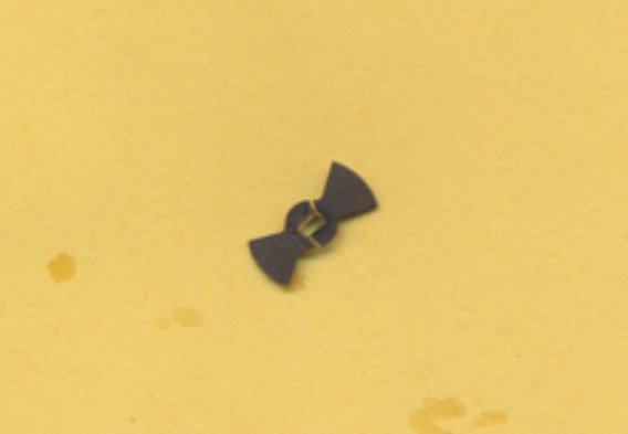 Bestand:Bowtieofshameandsadness.png