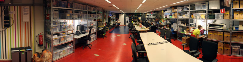 File:Klusbunker-achter.jpg