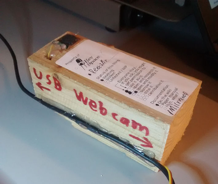 File:Microscoop usb webcam blok.jpg