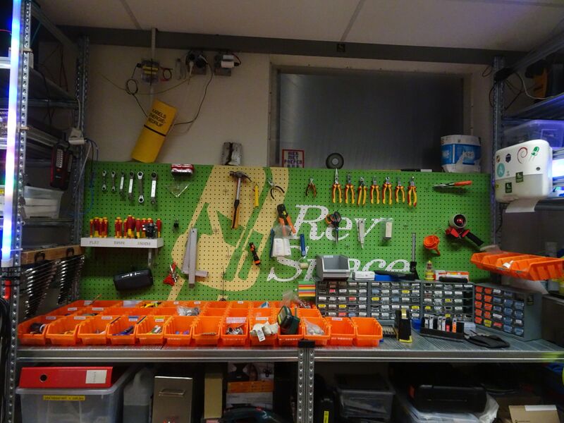File:Tool board.jpg