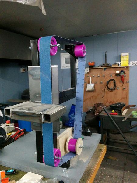 File:BeltSander.jpg